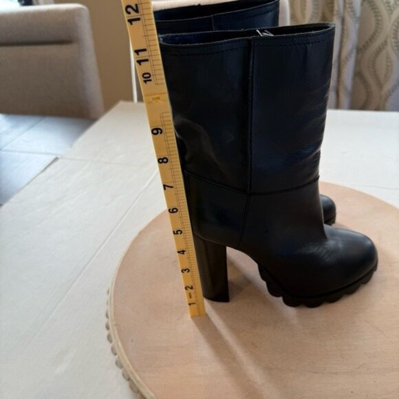 Pollini Leather Boots Matte Black Size 7.5 High Heeled Mid Calf Height EUC - Picture 10 of 12
